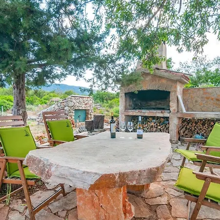 Beautiful In Stari Grad With Wifi Стари Град